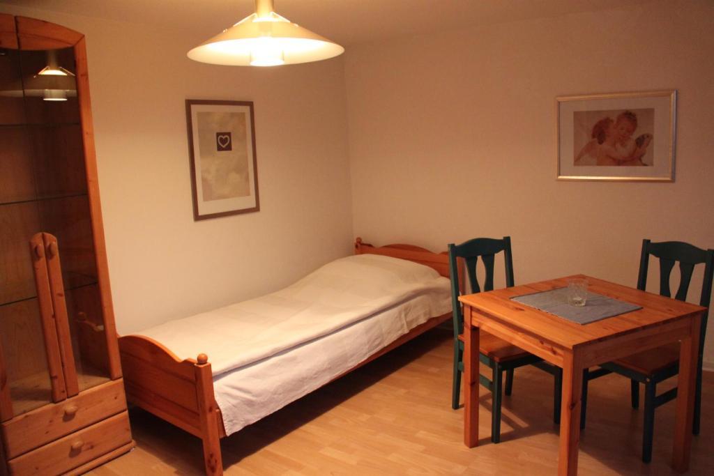 Haus Marinus Apartamento Puttgarden Habitación foto